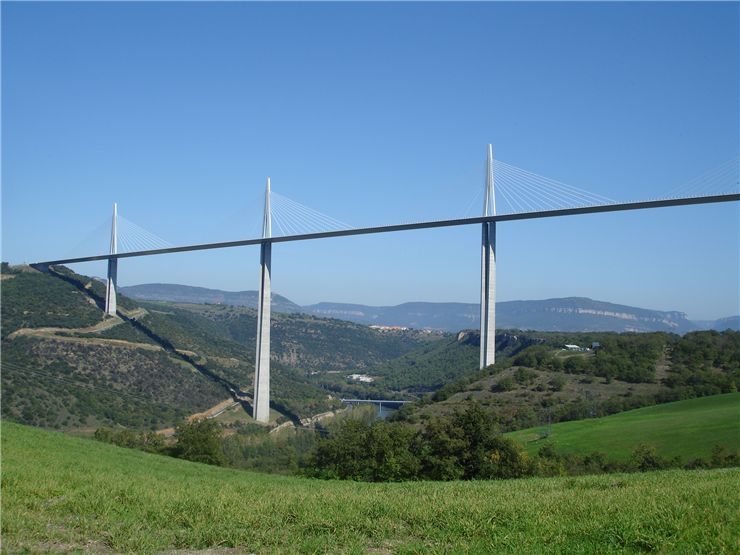 picture-of-millau-viaduct.jpg