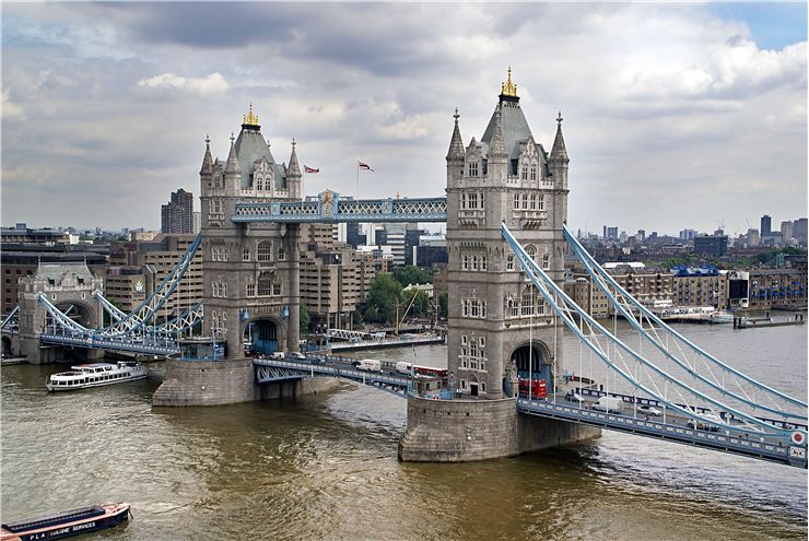 Picture Of Tower Bridge And Ships And Boats